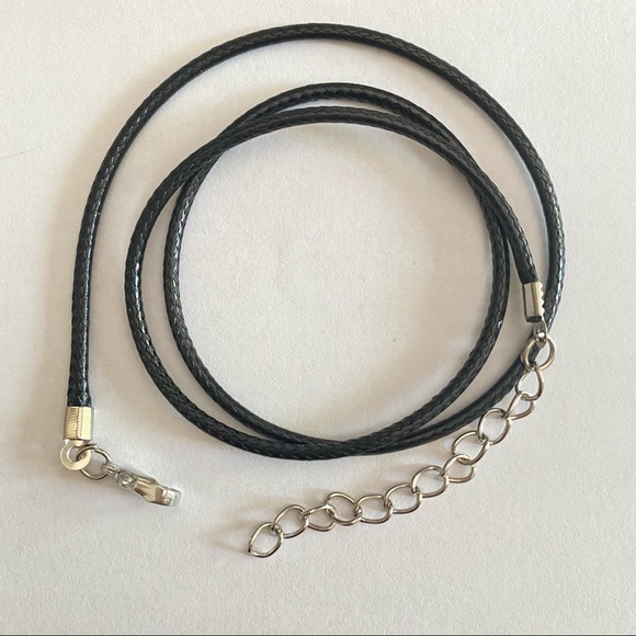 Mystery Necklace energey stones
pendulum crystal - Picture 8 of 10